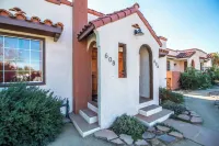 Casita Azul - historic duplex in the heart of downtown Paso Robles