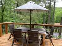 Deluxe 2 King Suites–Walk to Downtown Highlands NC– Fireplace & Fiber Optic