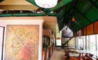 Double Tree Villa - Housity