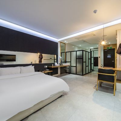 세 번째 층 스위트 Gongju (Donghaksa) Gyeryongsan J2 Hotel 쿠폰