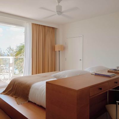 Suite, Multiple Beds Palm Heights Promo Code