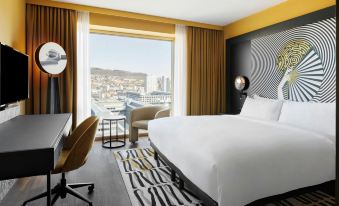 Renaissance Zurich Tower Hotel - Housity