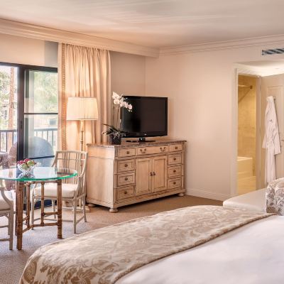 Standard Two Queen Room Santa Barbara Inn Promo Code