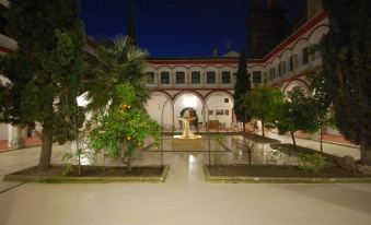 Hotel Hospederia San Francisco - Housity