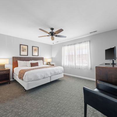 Deluxe King Suite Beau Rivage Golf and Resort Promo Code