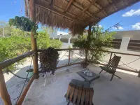 Cheerful 1 bedroom house w/ pool and much more!
