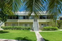 "Idle Time on the Bay Visually Charming and newly refurbished apartment Hotéis em 