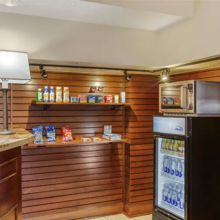 Best Western Plus Greenwell Inn