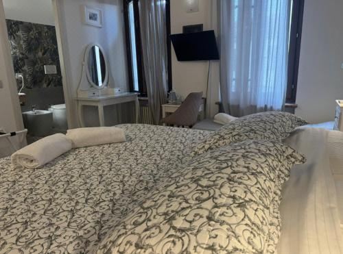 三人房（带独立浴室）