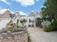 Trulli in Itria Valley with Infinity Pool