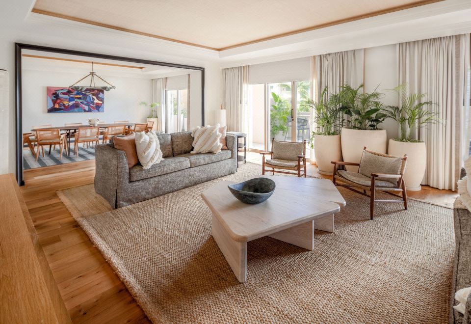 麗思卡爾頓海邊雙臥室套房（特大床）-帶陽臺