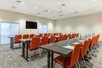 Holiday Inn Express & Suites OTTAWA by IHG