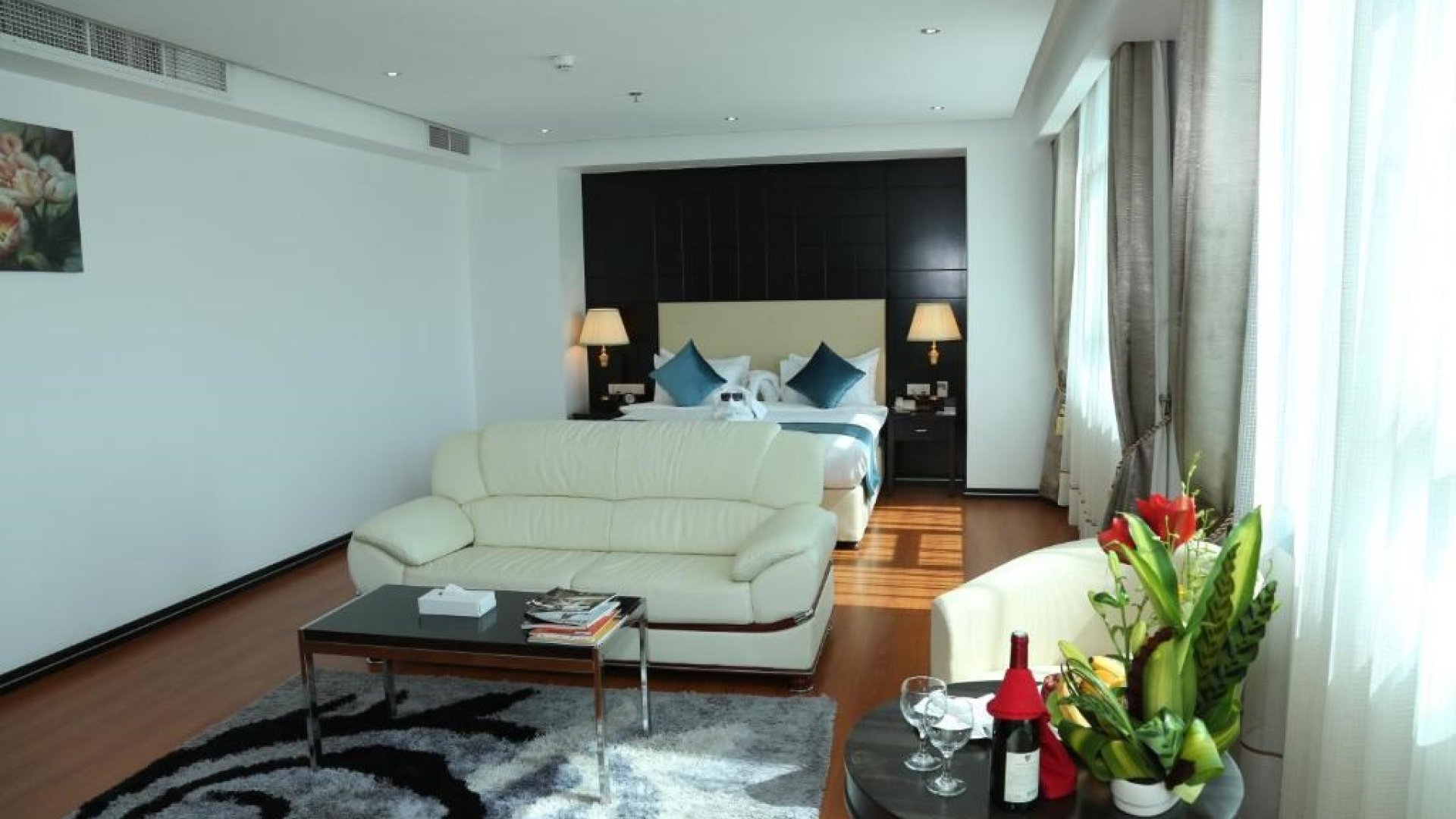 The Olive Hotel, JuffairDeluxe Room