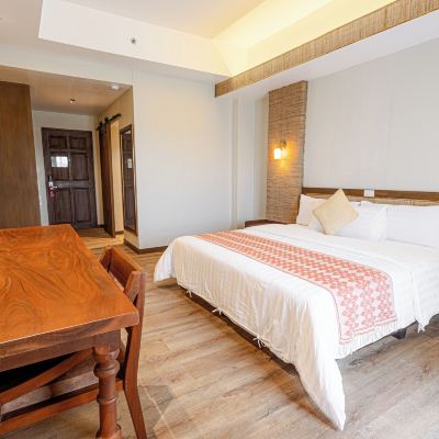 Premier Single Room, 1 King Bed Java Hotel Laoag Promo Code