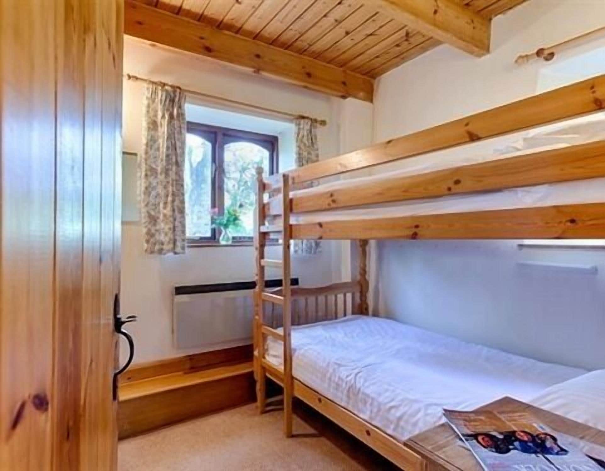 标准村舍， 私人浴室 （the Barn）