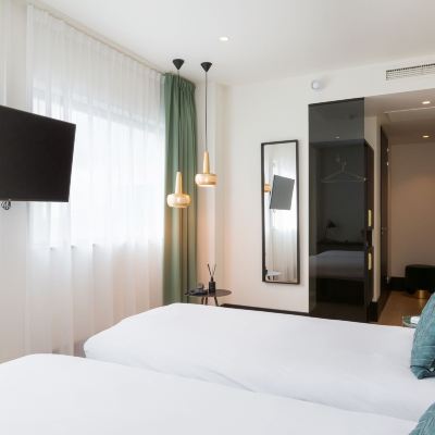 Comfort Twin Room The James Hotel Rotterdam Promo Code