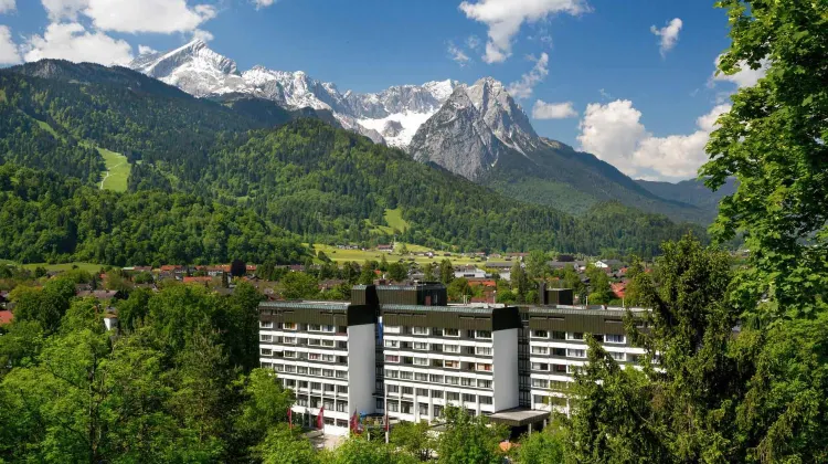 Mercure Hotel Garmisch Partenkirchen Exterior