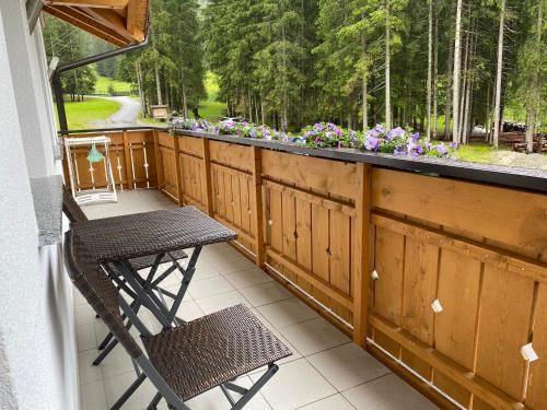 一卧室公寓（带阳台）