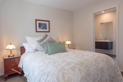 2 Oaks Cottage Clyde One-Bedroom Apartment