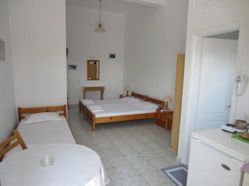 带阳台的三人房