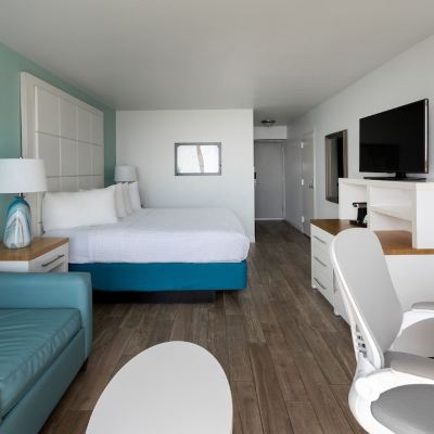 Premium King Room-Oceanfront Tides Folly Beach Promo Code