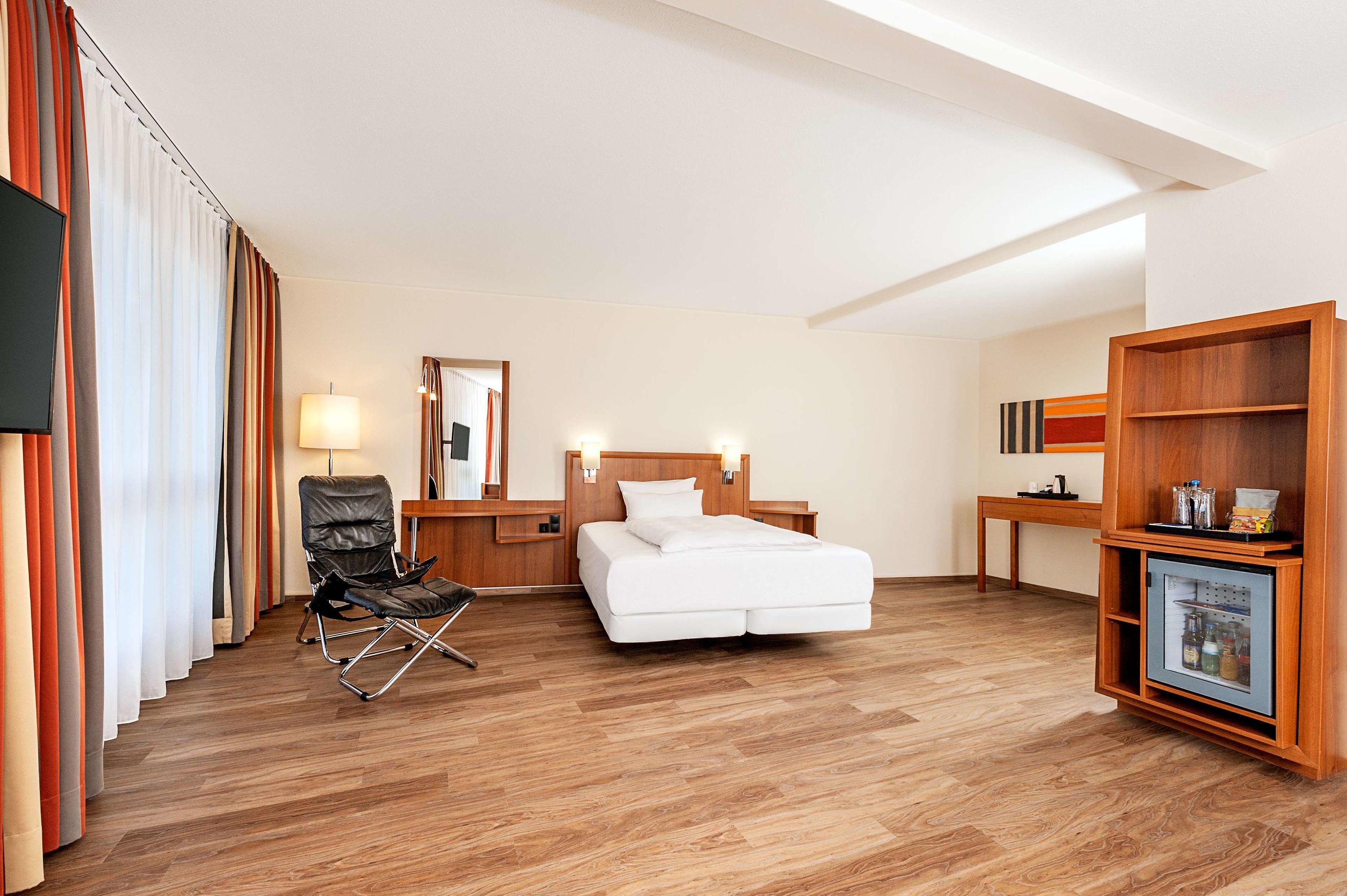 家庭房（2成人+2小童）