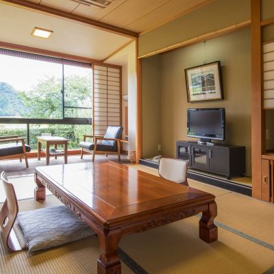 和風リバービュールーム(本館) 城崎温泉　あさぎり荘～露天風呂付大浴場と板長考案の料理が好評 クーポン