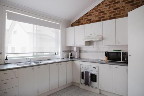 两卧室联排别墅