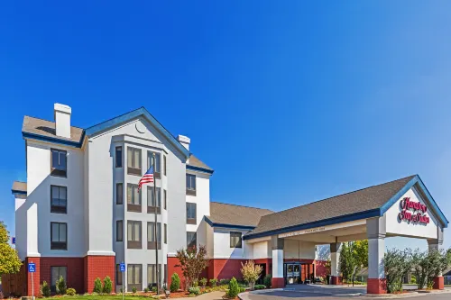 Hampton Inn & Suites Tulsa-Woodland Hills at 71st & Memorial