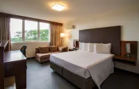 Hotel Deville Prime Maringá