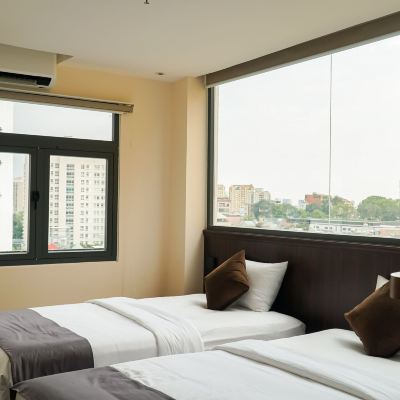 Twin Room With City View Bros Hotel Promo Code