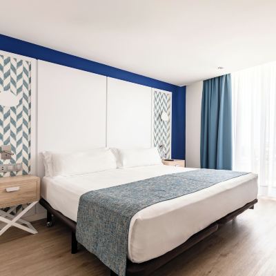 Junior Suite Catalonia Oro Negro Promo Code