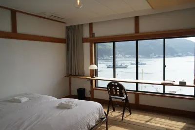 Tagore Harbor Hostel Hotele w: 