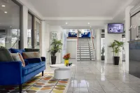 Baileys Parkside Motel by VetroBlu