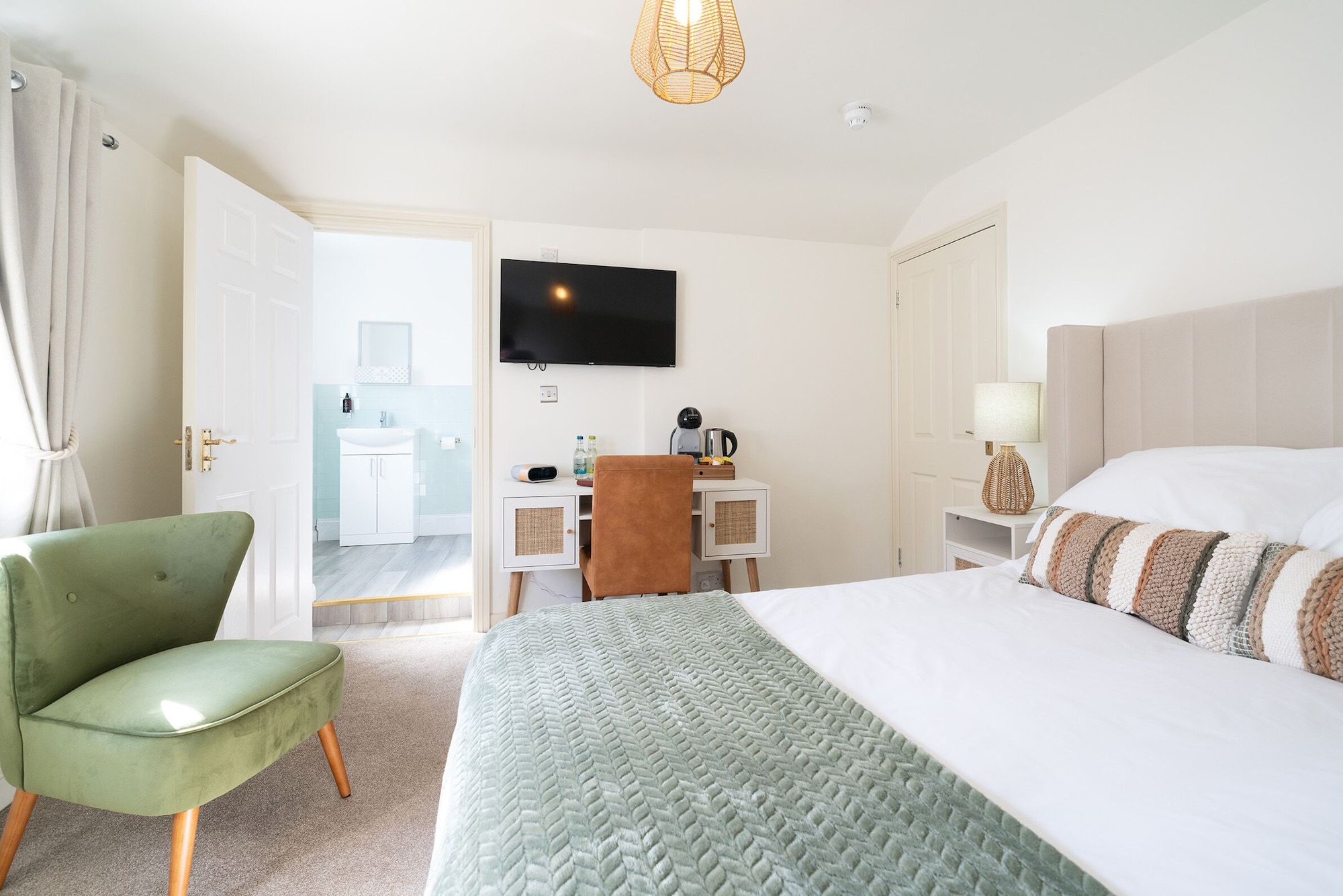 经典双人房， 独立浴室， 海景