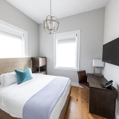 Deluxe Queen Suite With Sofa Bed The Blackburn Inn and Conference Center Promo Code