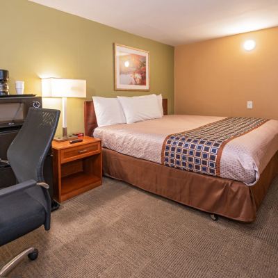 Single King Room Town Motel Promo Code