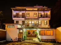 Hotel Santa Cruz Hotels in 
