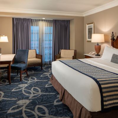 Deluxe King Room with Courtyard View Paragon Casino Resort Promo Code