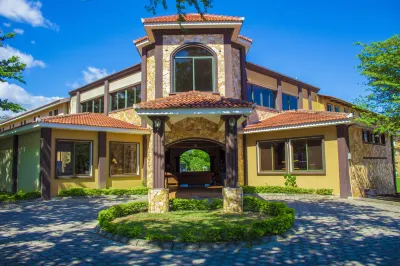 Grand Caporal Hotel Отели в г. 