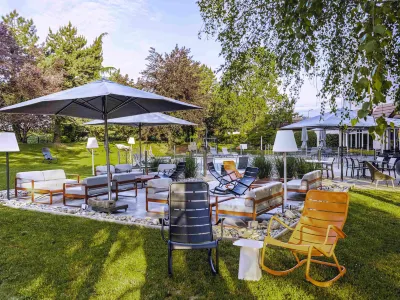 Novotel Beaune Hotele w: 