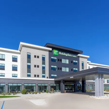 Holiday Inn & Suites CEDAR FALLS-WATERLOO EVENT CTR by IHG
