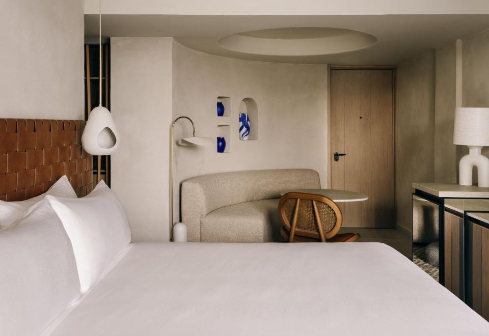 豪华无障碍特大床房