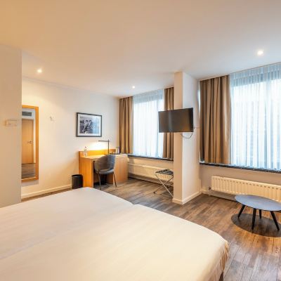 Basic Double Room Serwir Hotel Promo Code
