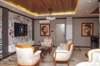 MAISON MAYAKI
