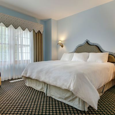 Grand Suite, 2 Bedrooms (Mountain Grand Lodge, Plus Kid's Bunk) Boyne Mountain Resort Promo Code