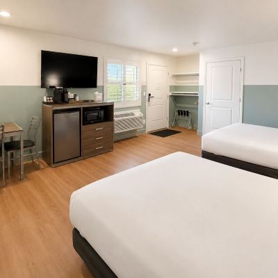 Accessible Two Queen Room Stargazer Inn and Suites Promo Code