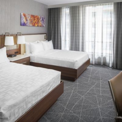 Mobility Accessible Executive Two Queen Two Rooms Suite with Tub Hilton Rochester Mayo Clinic Area Promo Code