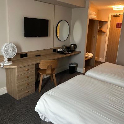 Superior Twin Room Hello Hotel Promo Code