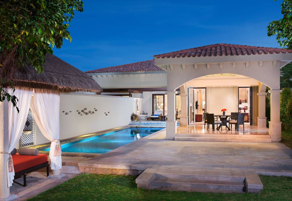 家庭雙卧泳池別墅